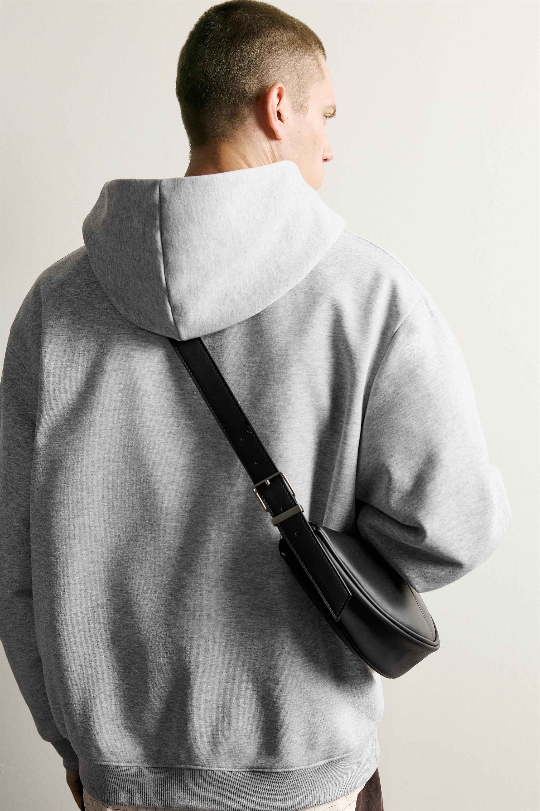 BUCKLE SHOULDER BAG